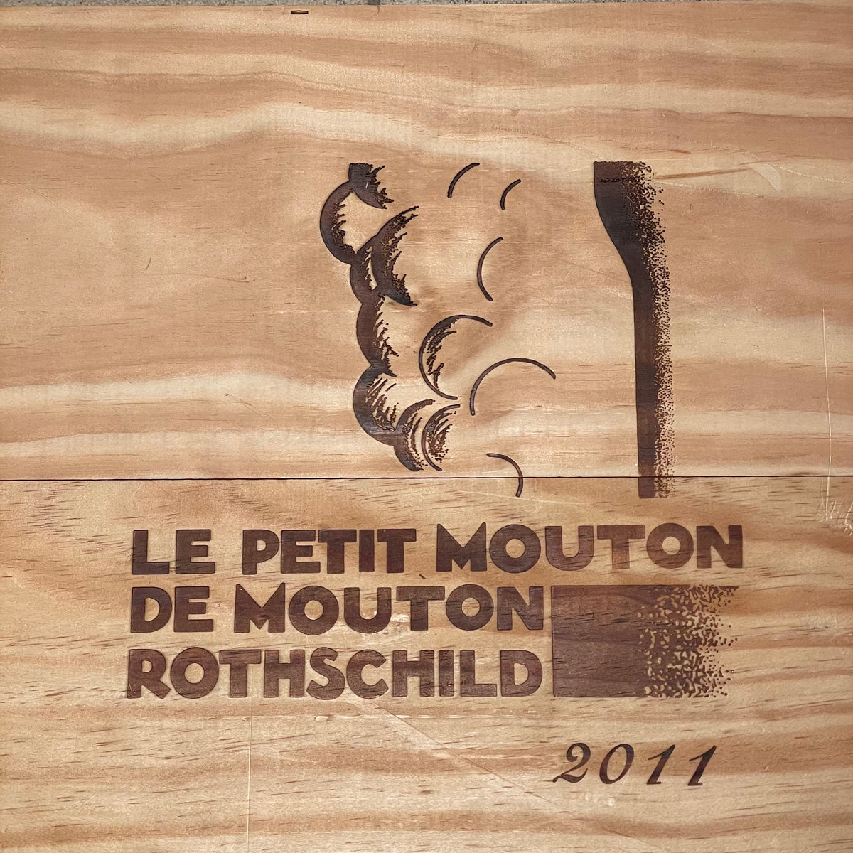 ワイン LE PETIT MOUTON DE MOUTON ROTHSCHILD2010 ル・プティ・ムートン・ド・ムートン・ロートシルト 2010 赤 Le Petit